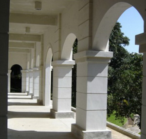 The corridor of the ground floor of the Library Building 